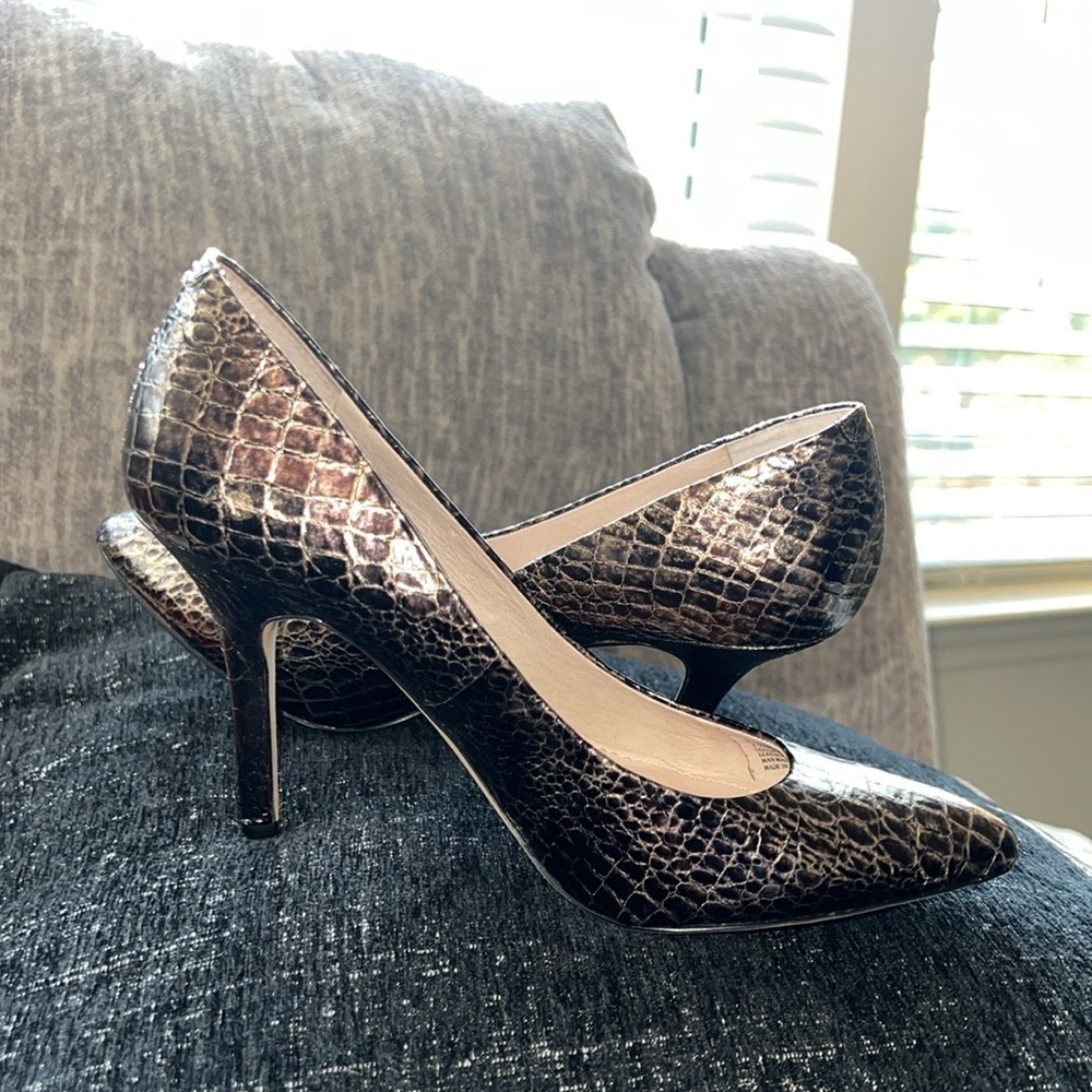 Vince Camuto Hallee Bronze Leather Snakeskin Pumps Us Euc